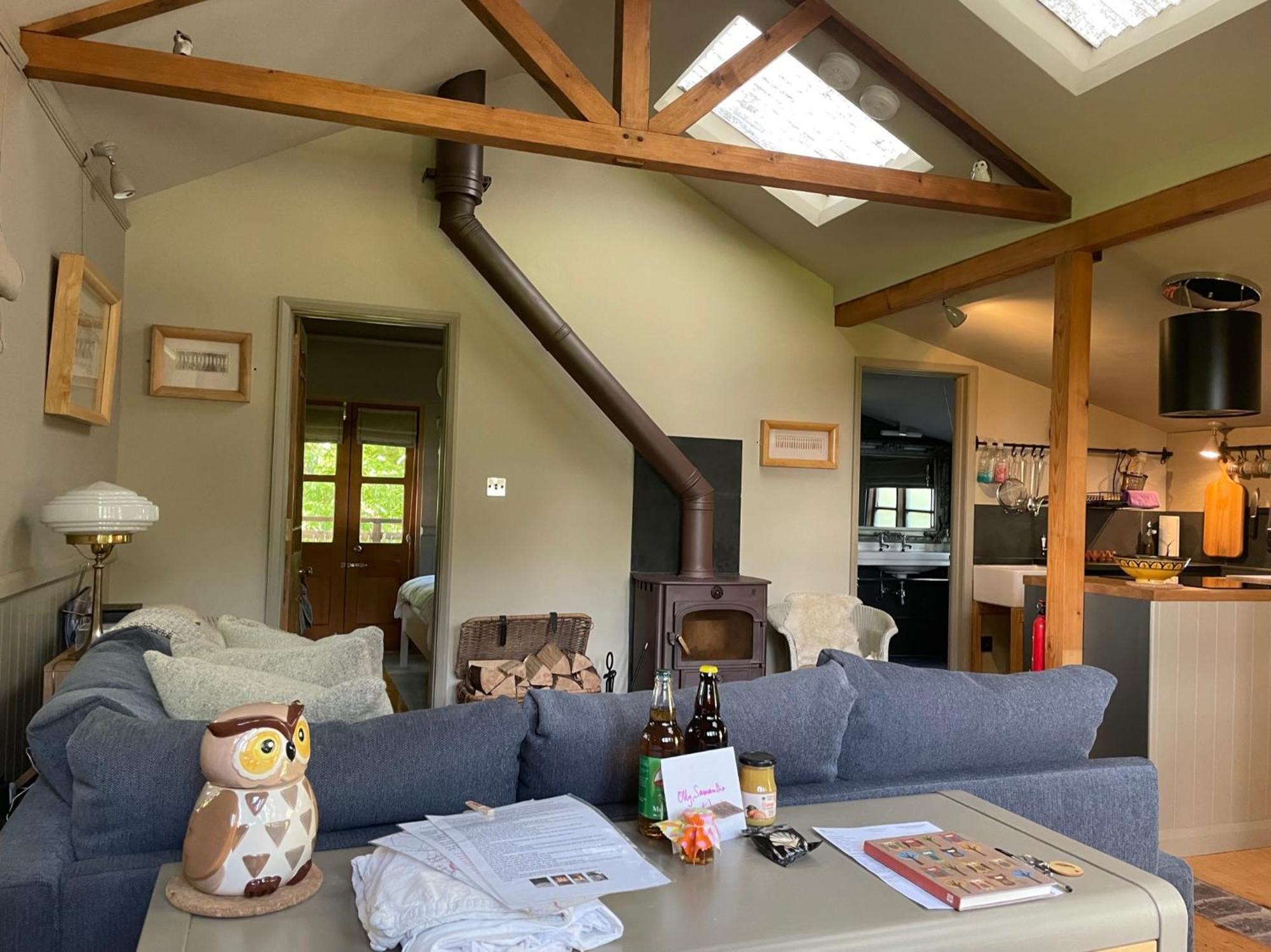 Faraway Follies Villa Llandegla Bagian luar foto